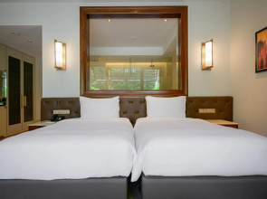 Resorts World Sentosa - Equarius Hotel