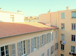 Antiquaires Le Port - Proche Vieux Nice