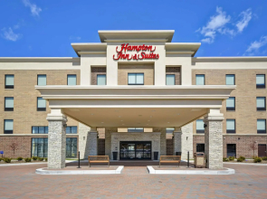 Hampton Inn & Suites Detroit/Warren
