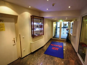 SUITE HOTEL 900m ZUR OPER