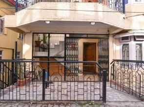 Dhanlaxmi Apartments