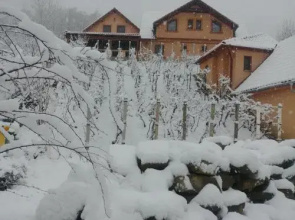 Casa Adam