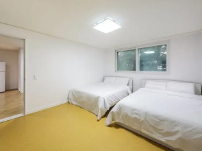 Yeongheungdo Sun Pension