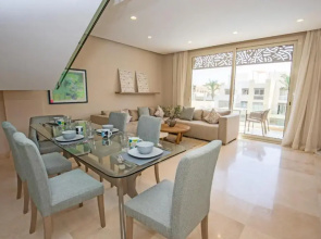 3BR Rooftop, Pool & Beach & Nanny Room in Mangroovy El Gouna