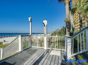 Calypso Resort 3-209