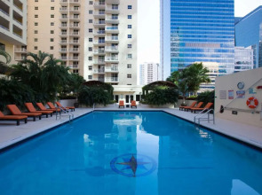 Fortune House Hotel Suites