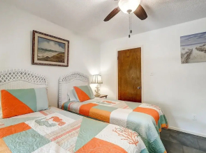Bluebird House 3 Bedroom Home by Redawning
