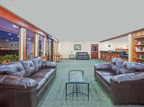 Days Inn by Wyndham Boerne