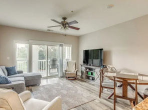 Tee Off & Unwind By Pool: Myrtle Beach Condo