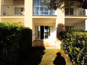 Apartment With one Bedroom in Grimaud, With Wonderful sea View, Shared Pool and Furnished Garden - 1 km From the Beach