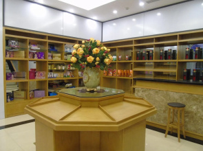 SinhPlaza
