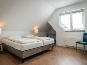 Nice Bungalow With Dishwasher in a Holiday Park 1.2 km. From the sea on Texel