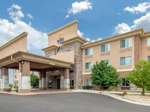 Holiday Inn Express Denver Northeast Brighton