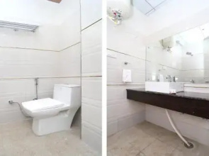 Oyo 29265 Hotel Gold