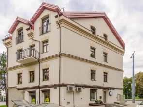 HaPPy InnSide, Free Parking, Self check-in 7x24h, AC
