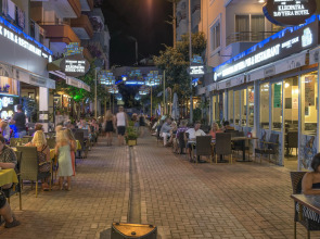 Kleopatra Bavyera Hotel