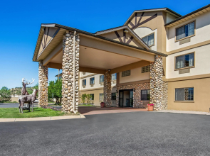 Quality Inn & Suites Vail Valley