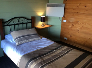 Mole Creek Cabins