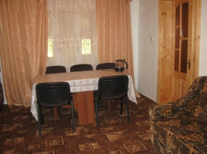 Gutsulochka Apartment
