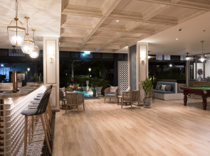 Sawaddi Patong Resort & Spa by Tolani