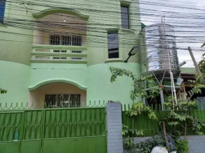 Cebu City 2 Flr Apartment near SM Seaside Ocean Park Anjo World