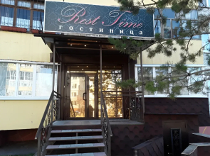 Rest Time Living Quarters