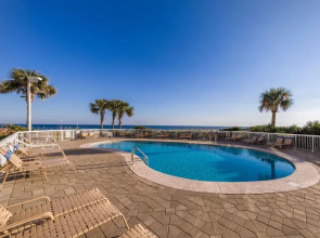 Seaside Beach & Racquet Condos