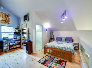 Mt. Baker Lodging Cabin 40 – Pool Table, Sleeps 11! by MBL