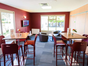 Hôtel Campanile Toulouse Nord - Sesquières