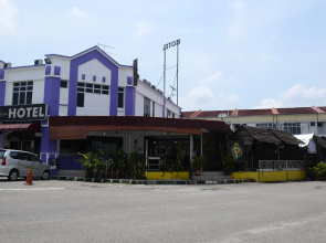 Uni Garden Hotel