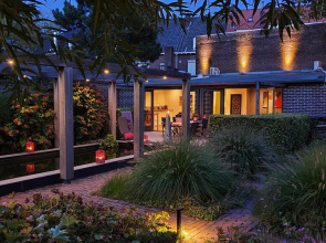 Downtown Hideaway, B&B Grand Deluxe