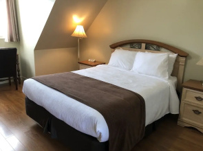Adventure The Bruce Inn