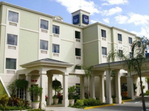 Sleep Inn Hotel Paseo Las Damas