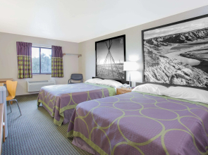 Super 8 by Wyndham Havre