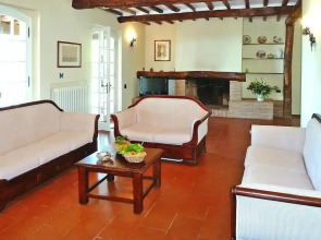 Villa in Rio Nell Elba With Pool