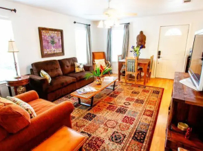 South Congress Getaways