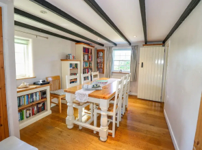 Wisteria Cottage