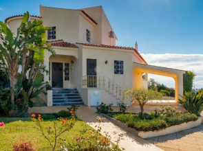Villa Damara
