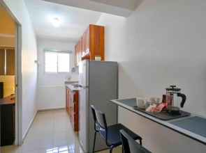 Escape Studio Apartment Close to Agora Mall