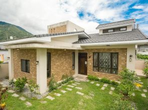 Qu Feng Xiao Zhu B&B