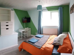 Columbine, Thetford, 2br House