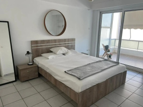 Cute 1bd Apartment at Vouliagmeni