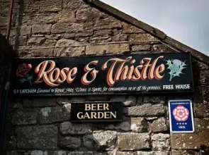 Rose & Thistle Inn