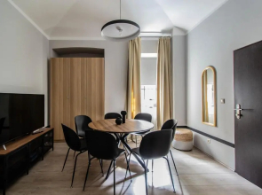 Stylish Apartments close to Eden Garden