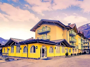 Hotel Monclassico