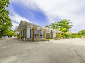 Dhigurah Retreat Beach