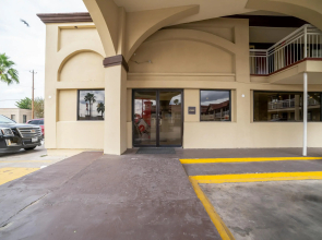 OYO Hotel McAllen Airport South