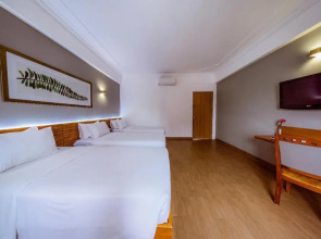 Отель Happy Life Green