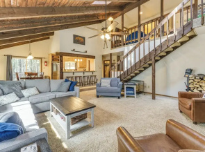 Walk to Lake & Trails: Angel Fire Home w/ Deck!