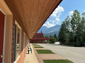 Saddle Mountain Lodge